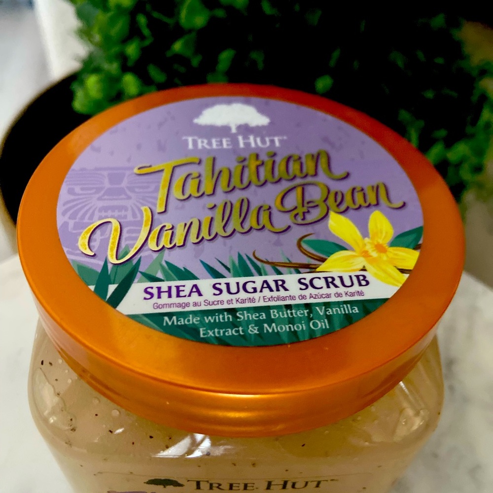 Tree Hut body scrub Tahitian Vanilla Bean